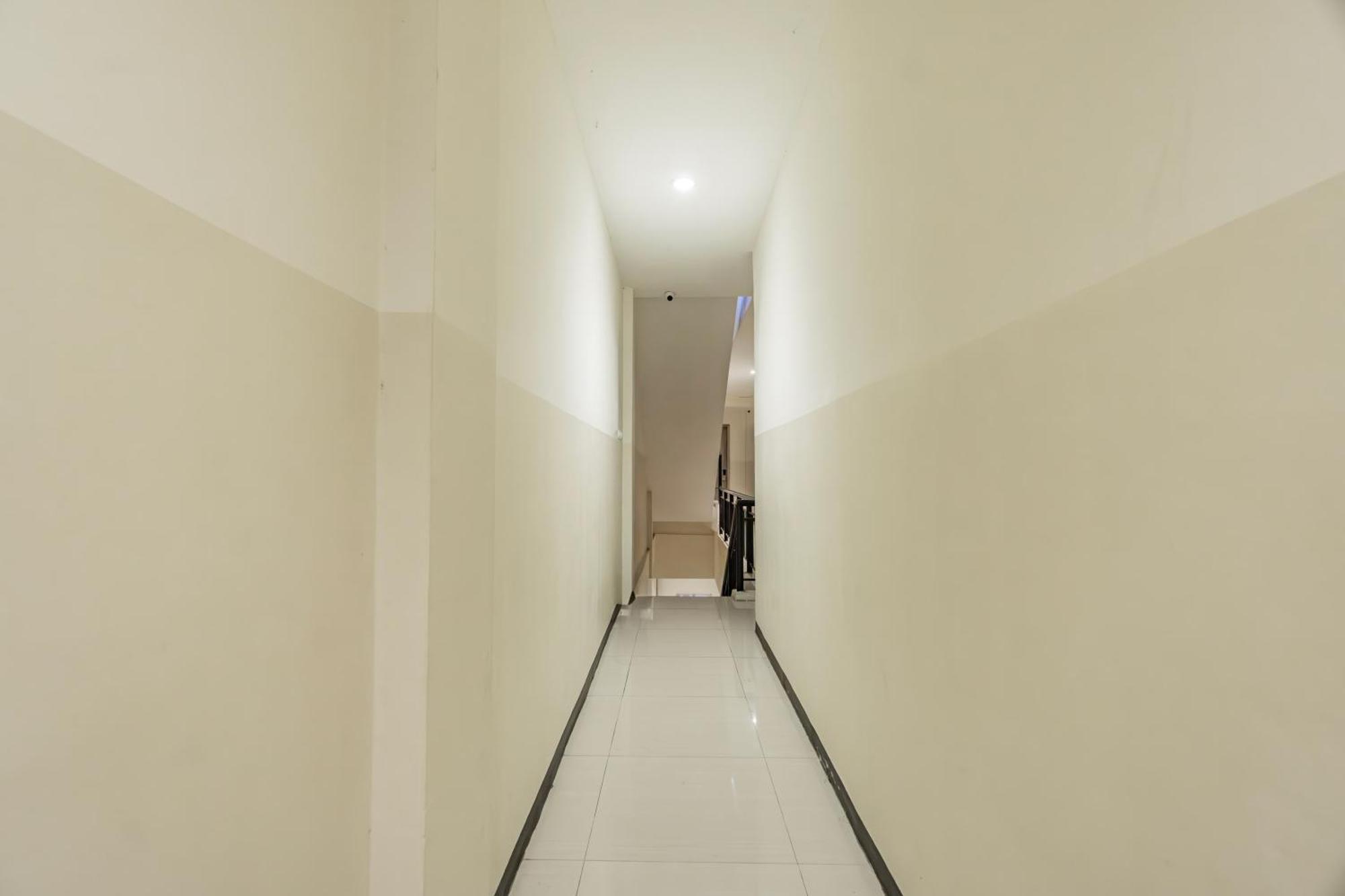 Ace Business Hotel Galaxy Surabaia Exterior foto