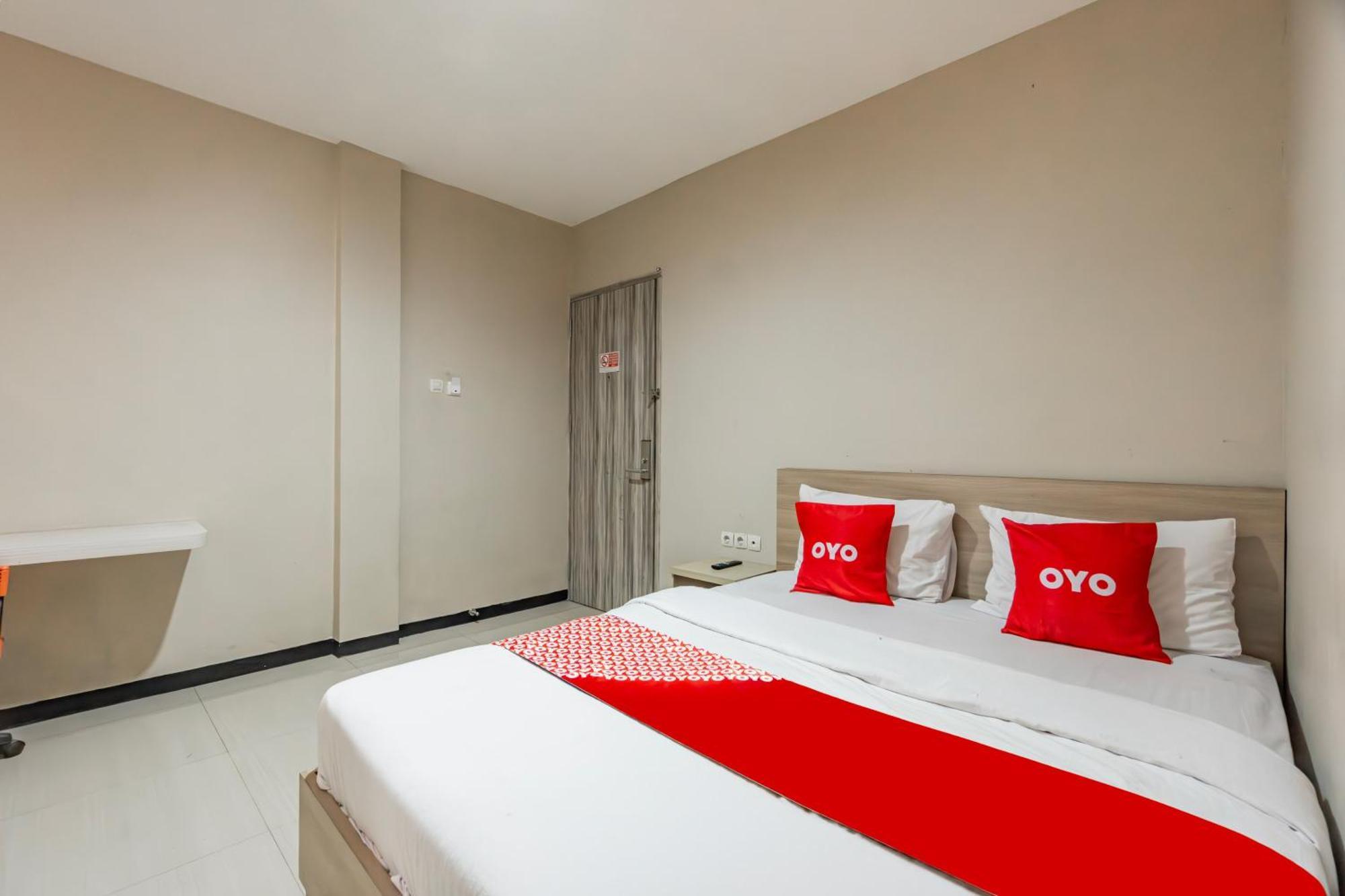 Ace Business Hotel Galaxy Surabaia Exterior foto